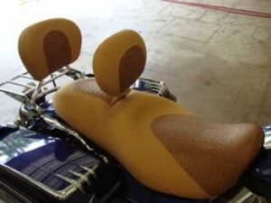 Custom 2-tone motorcycle seat